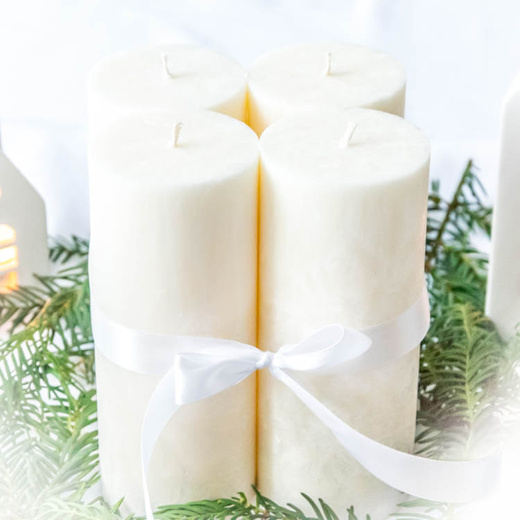 Fotka sviečok z kolekcie ' Adventné - Biele Klasik