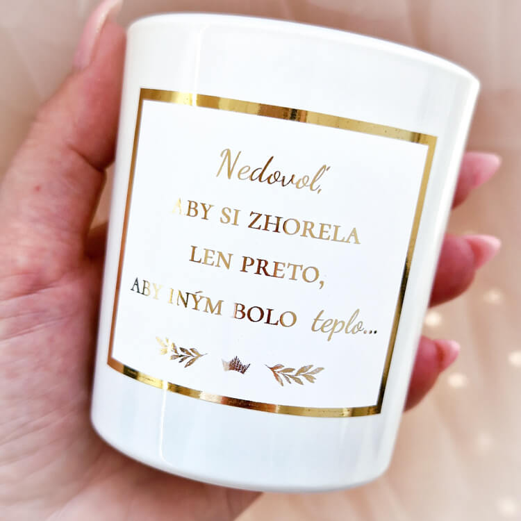 Fotka sviečok z kolekcie ' Pre Kamošku a Sestru - (Ne)Vyhorená