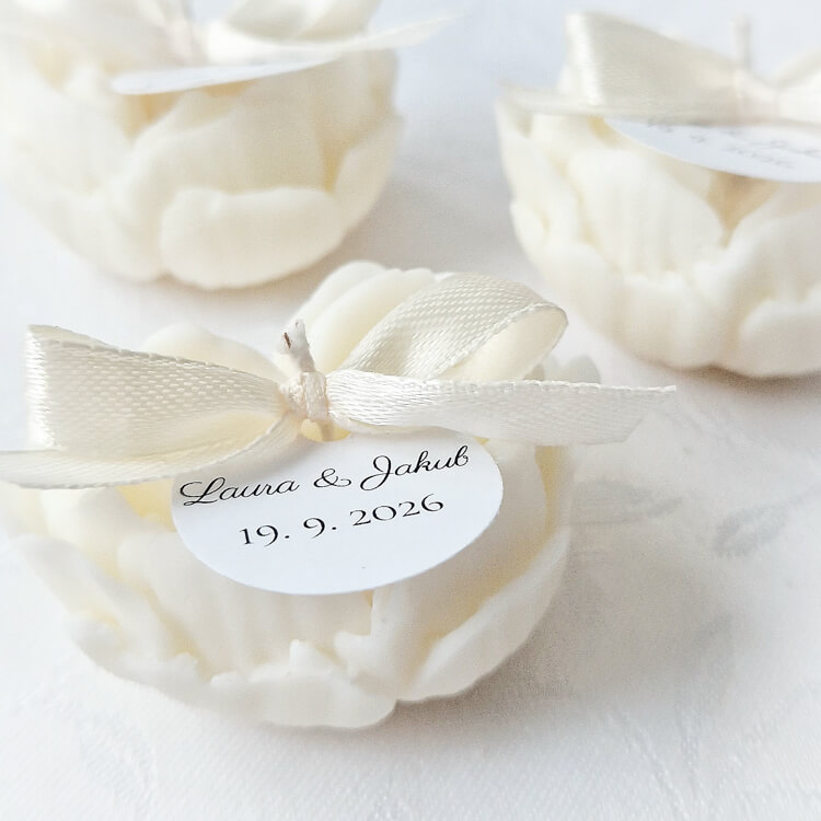 Fotka sviečok z kolekcie ' Darčeky pre Hostí - Rozkvitnuté Srdiečko 